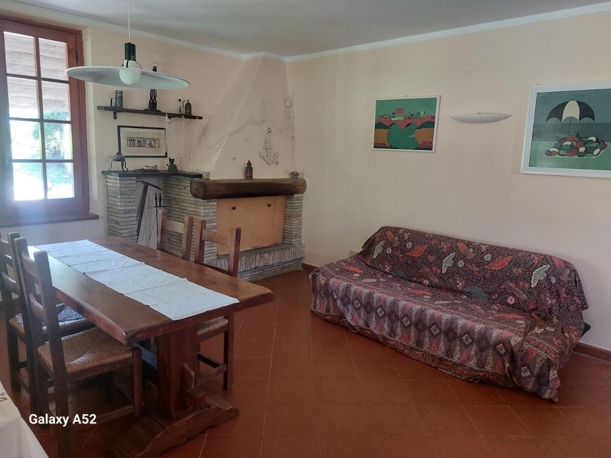 Ferienwohnung Al Lago Nel Verde Piediluco Exterior foto